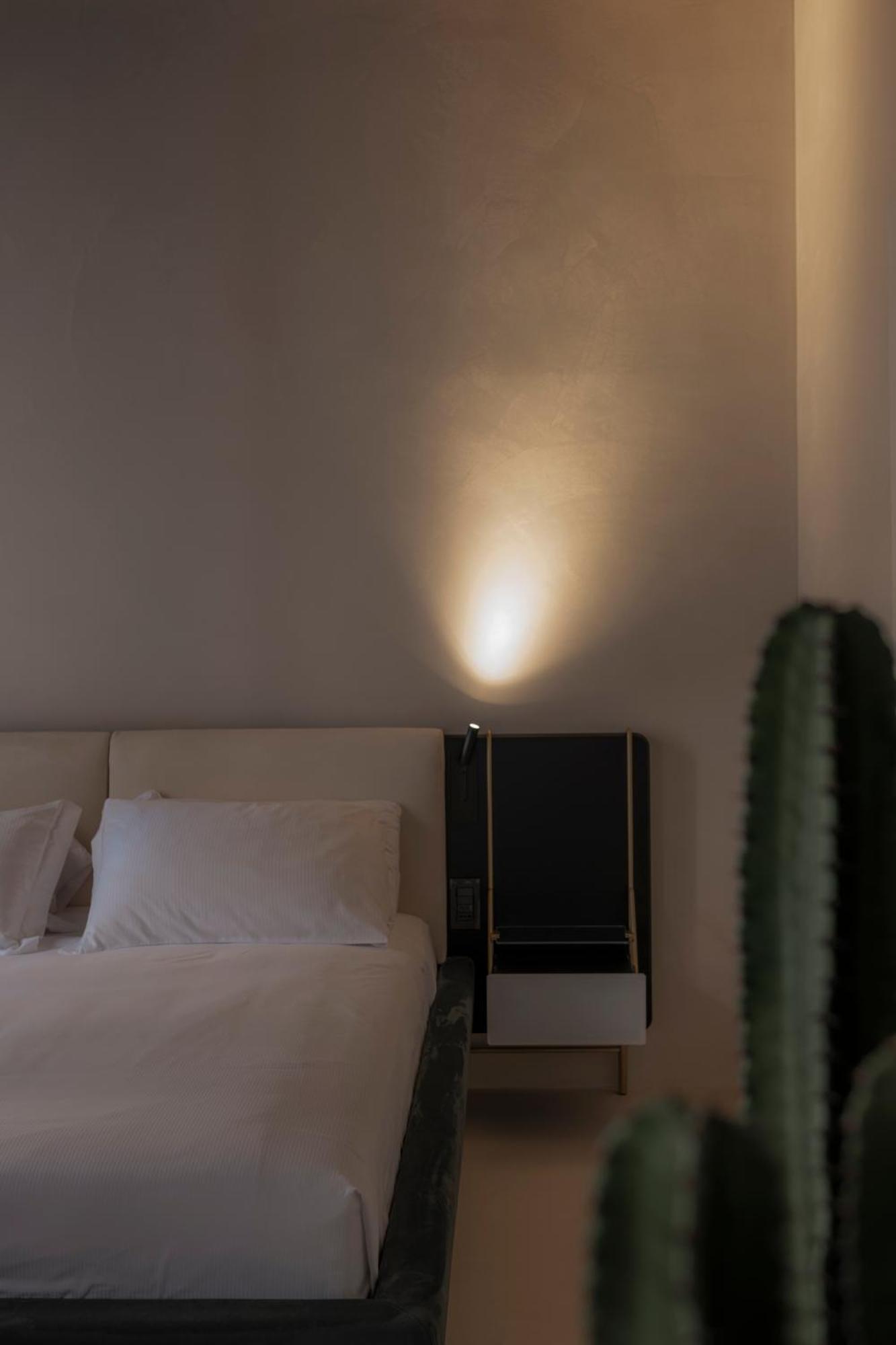 Palazzo Mazzini Aparthotel Комо Екстериор снимка
