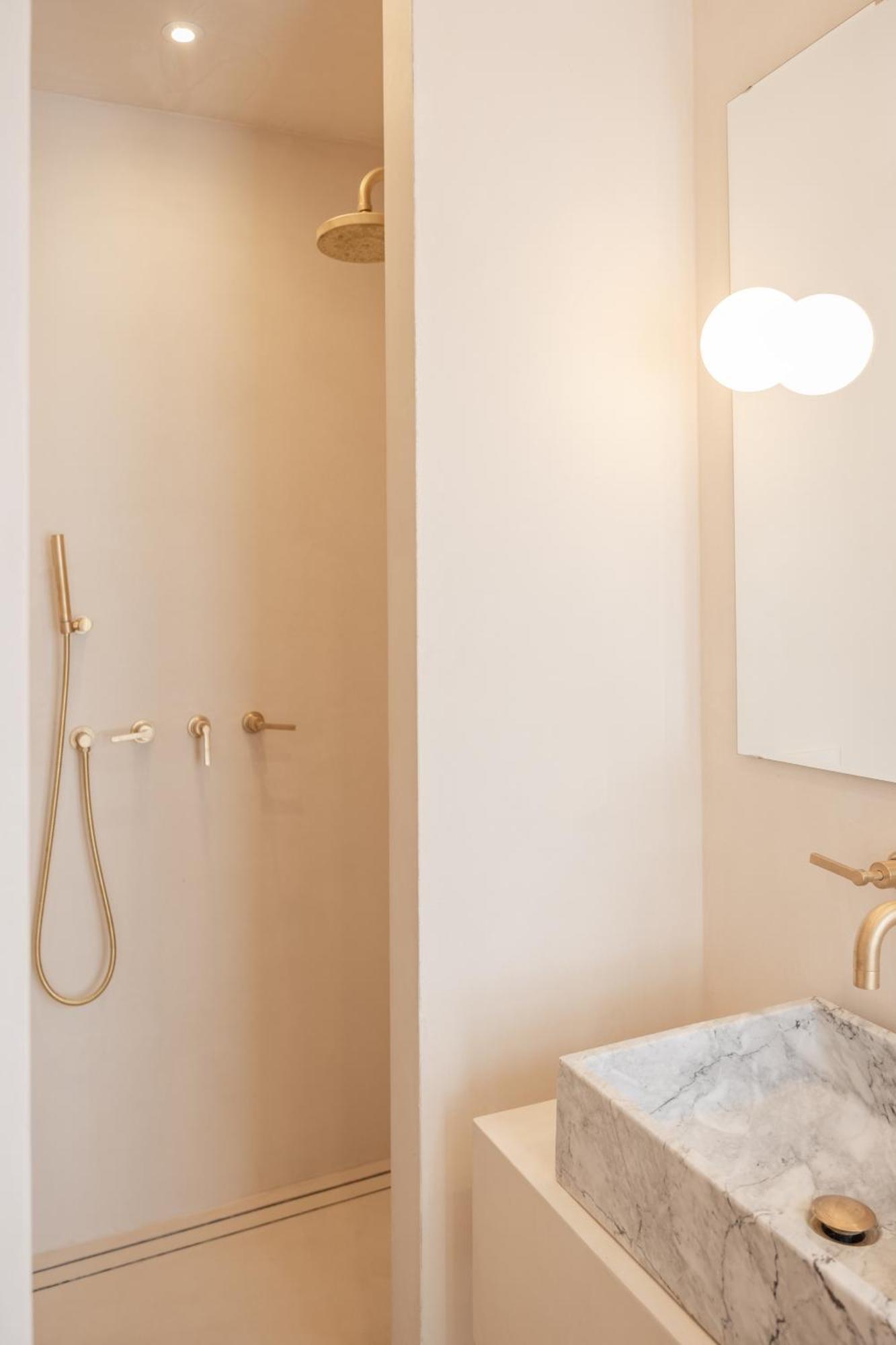 Palazzo Mazzini Aparthotel Комо Екстериор снимка